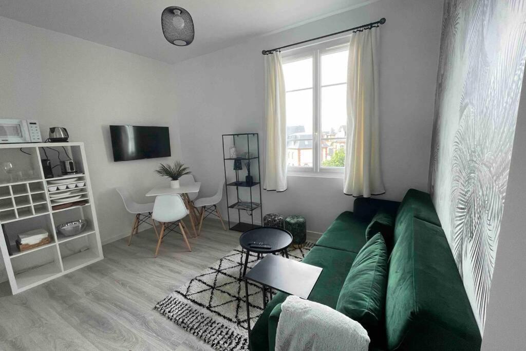 Apartament L'Oiseau Bleu Appt 2 Pieces , 150 M De La Plage Blonville-sur-Mer Zewnętrze zdjęcie